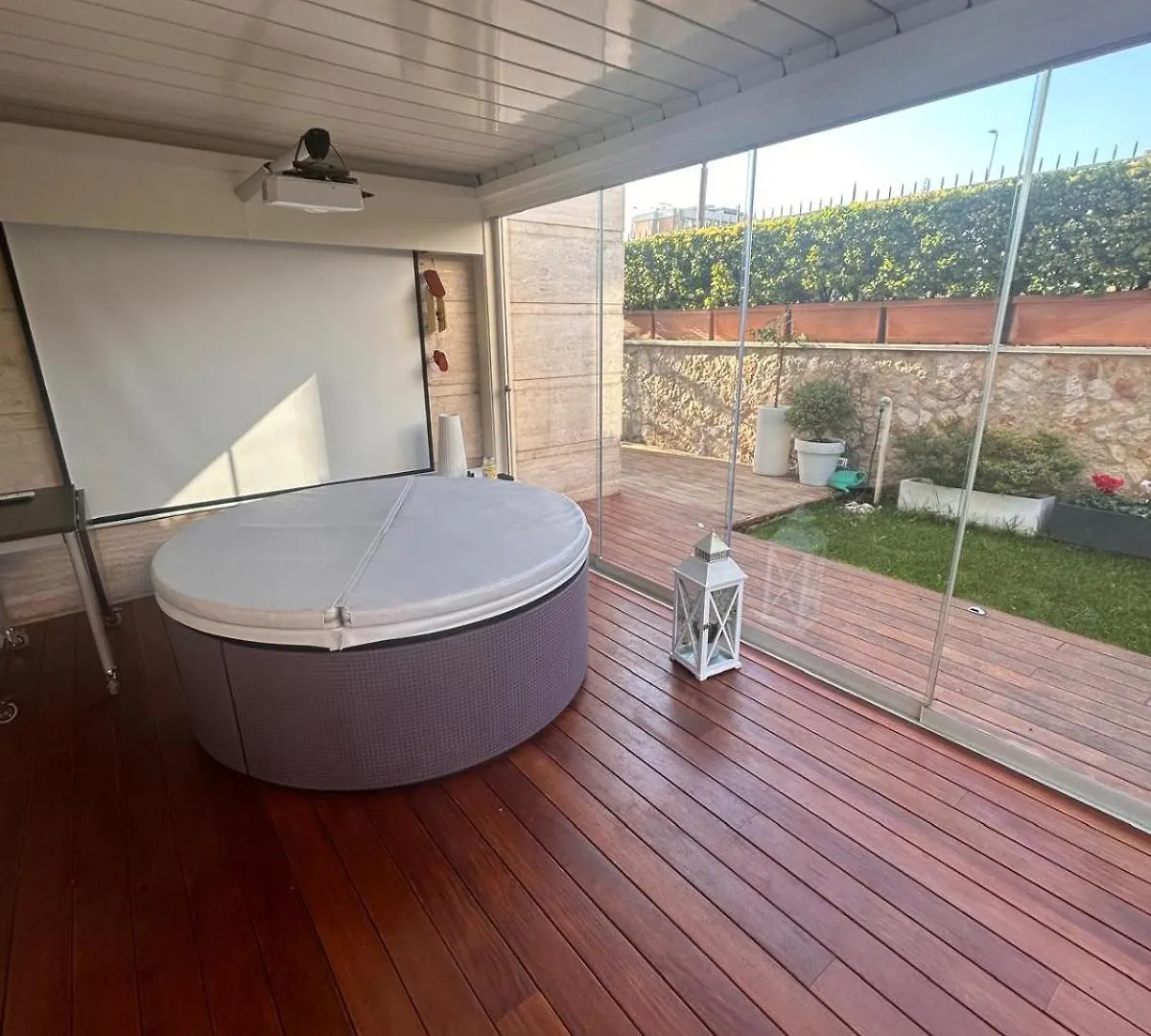 Domus Aqua Luxury Apartment Rome 0*,