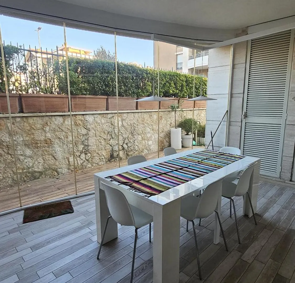 Domus Aqua Luxury Apartment Rome 0*,